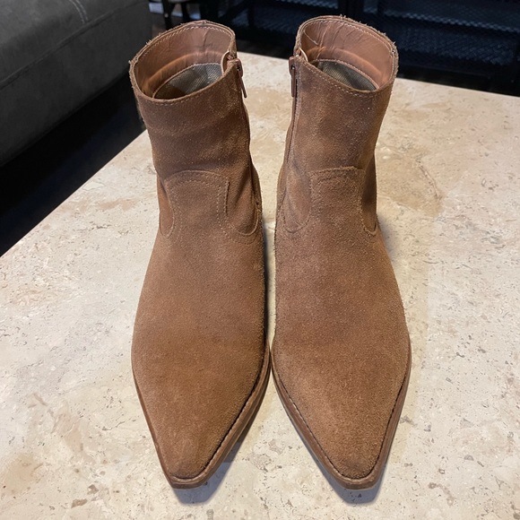 Men’s Boots - Picture 4 of 7